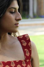 Sedusa (Spice) - Maroon Paisley Top with Open Back Double Tie-Up