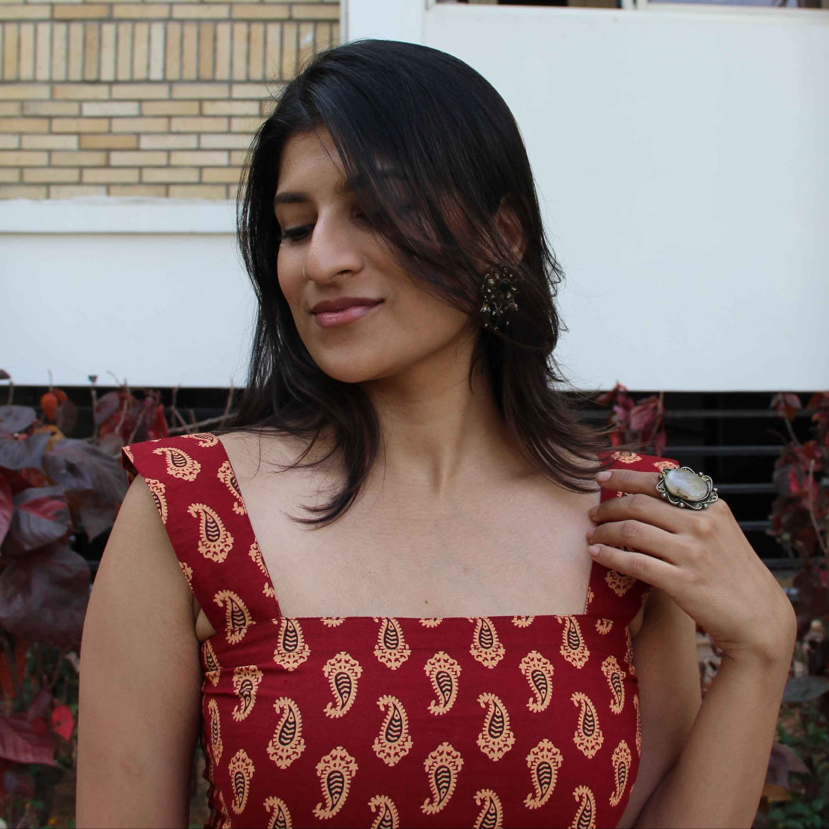 Sedusa (Spice) - Maroon Paisley Top with Open Back Double Tie-Up