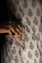 Simran - White Black Leaf Print Sleeveless Kurti (With Pockets)